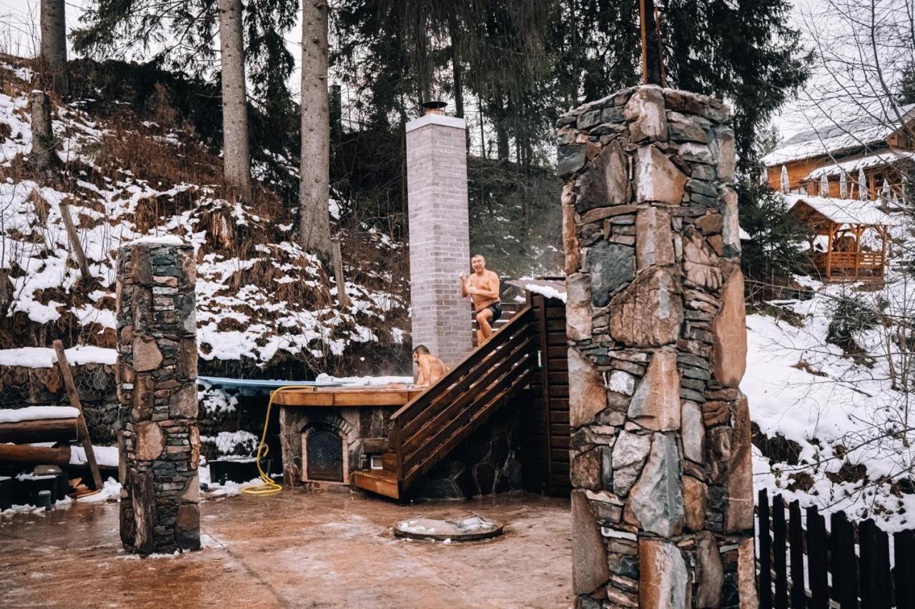 Tatova Hata Yablunytsia Dış mekan fotoğraf